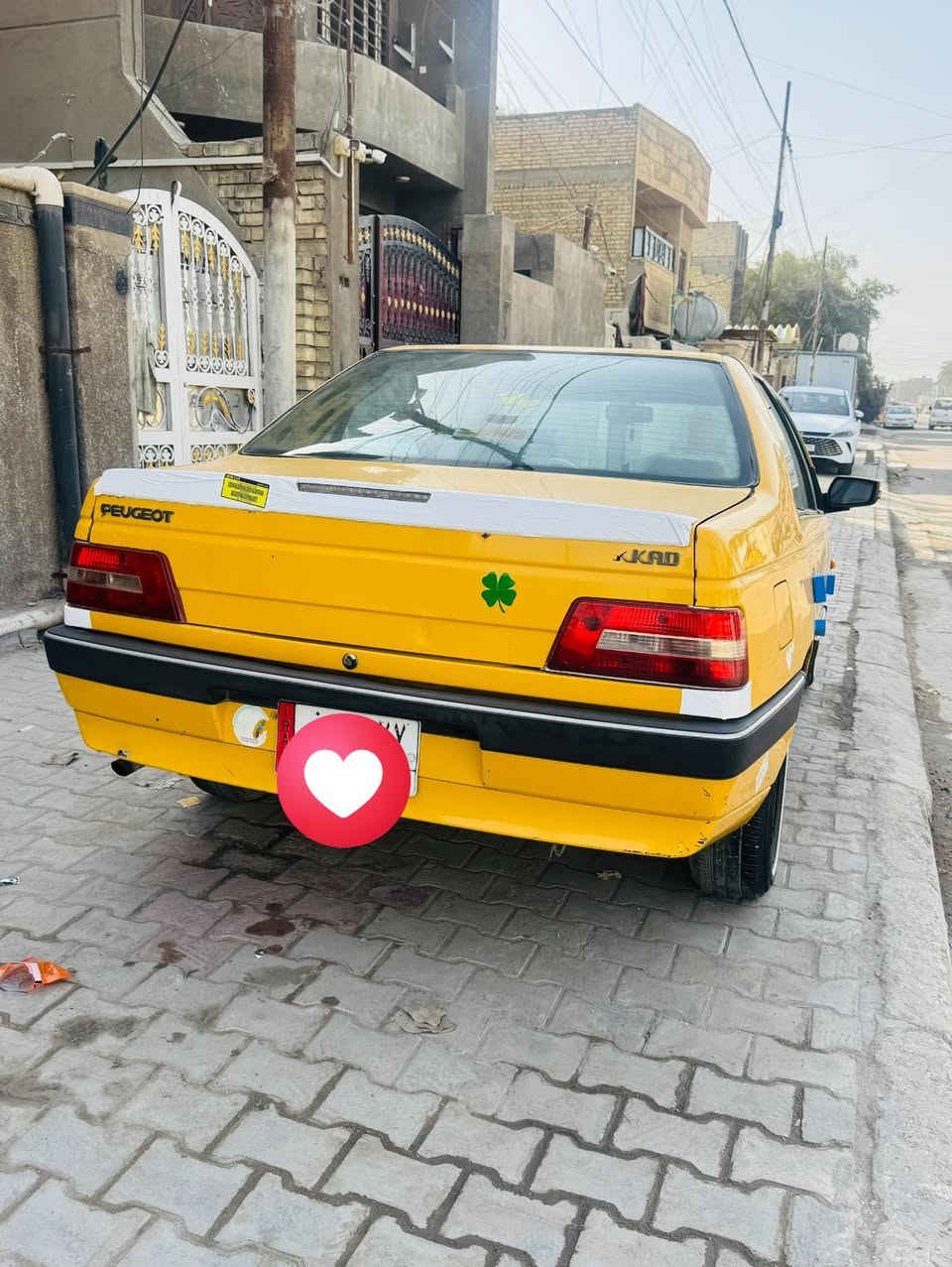 السلام عليكم بيجو أكد موديل 2016 بغداد
مصفره هيئه وغرامات سنويه2017
كير محرك صدر خير من الله تايرات جدد
بيها صبغ فقط قطعه جاملغ خلفي 
تحويل مباشر 
السعر 39 وبيها مجال قليل 
العنوان بغداد الكمالية لاستفسار لانتصال 
***********
