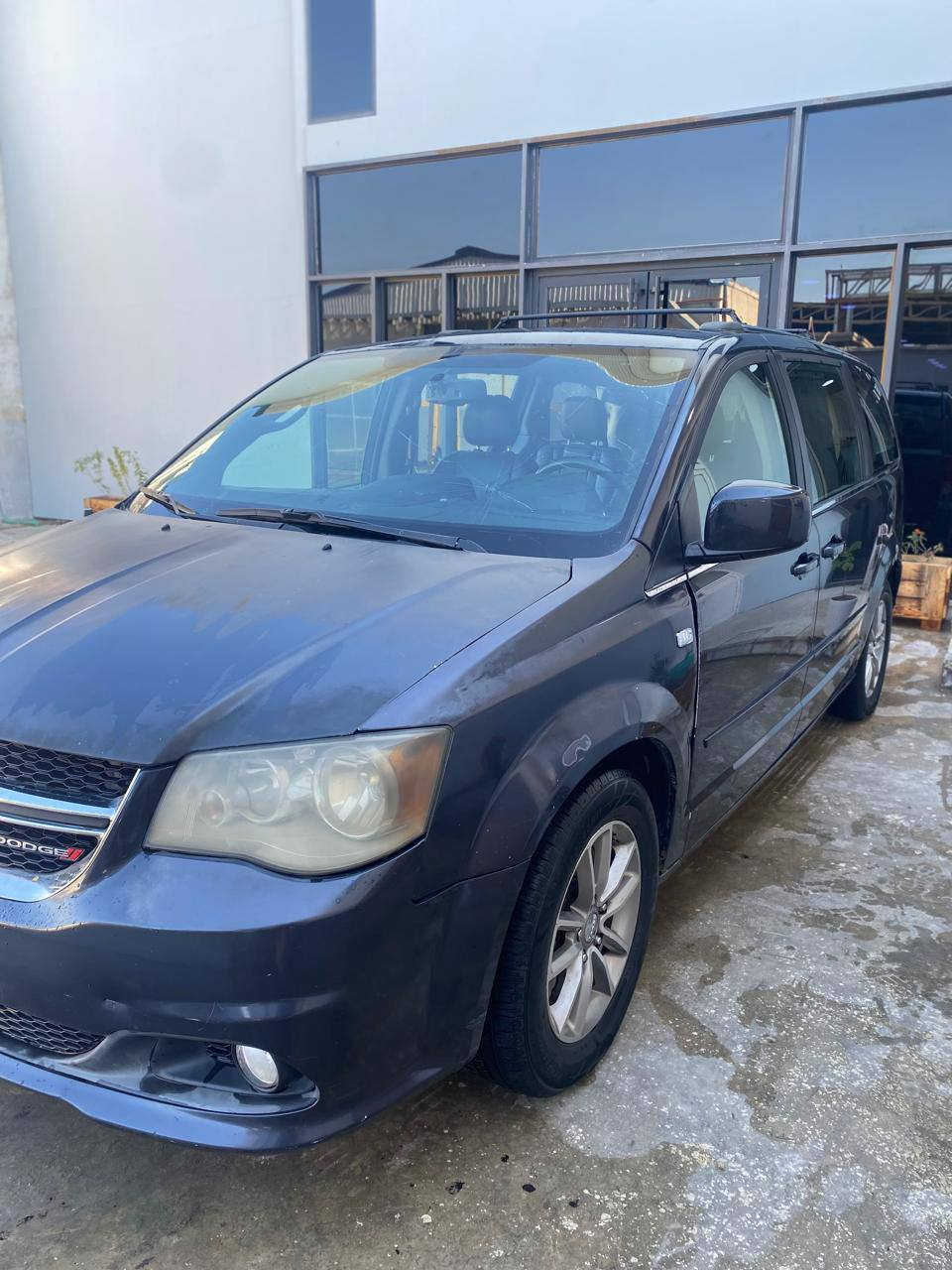 سلام عليكم
دوج كرفان sxt موديل 2014 صور الحادث بل منشور  بسمي السياره استخدام شخصي العنوان بغداد السعر 120 وبيها مجال اتصل وبيك خير وتدلل  ***********غير متواجد على فيس والخاص
