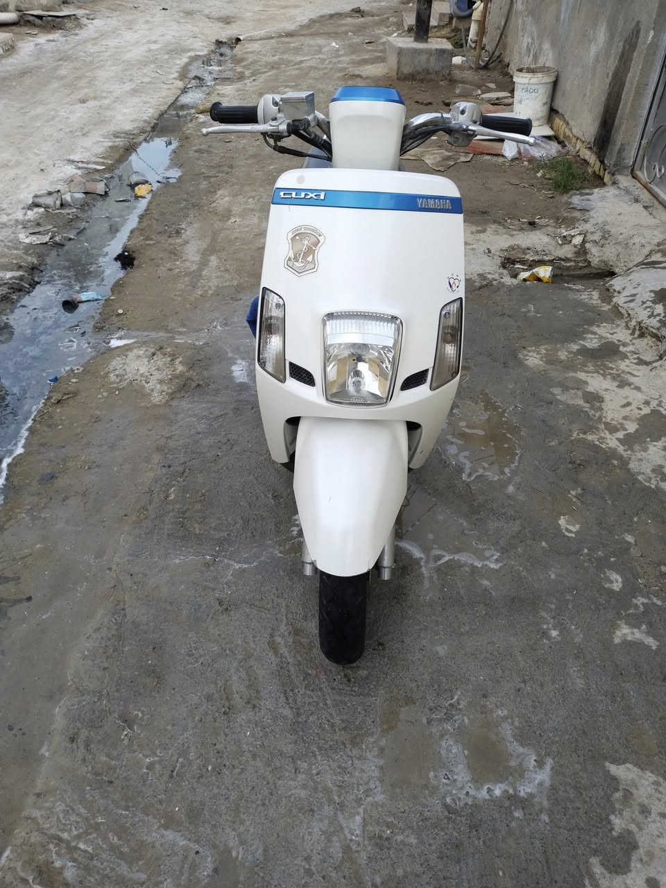 سلام عليكم بوليس مصطره البيع لفين وهدعش صالي شهر من مطلعه ماناقصه يشي كلشي شغال بيهه  مكاني سوك الشيوخ شراي يتصل  ***********
