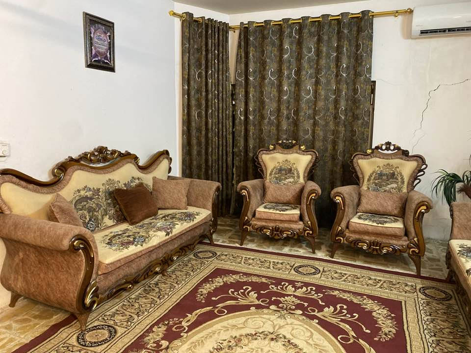 تخم للبيع نظيف وجديد


**إذا كنت صاحب هذا الإعلان وتريد حذفه لأي سبب، رجاءا أرسل رسالة إلى الدعم الفني**