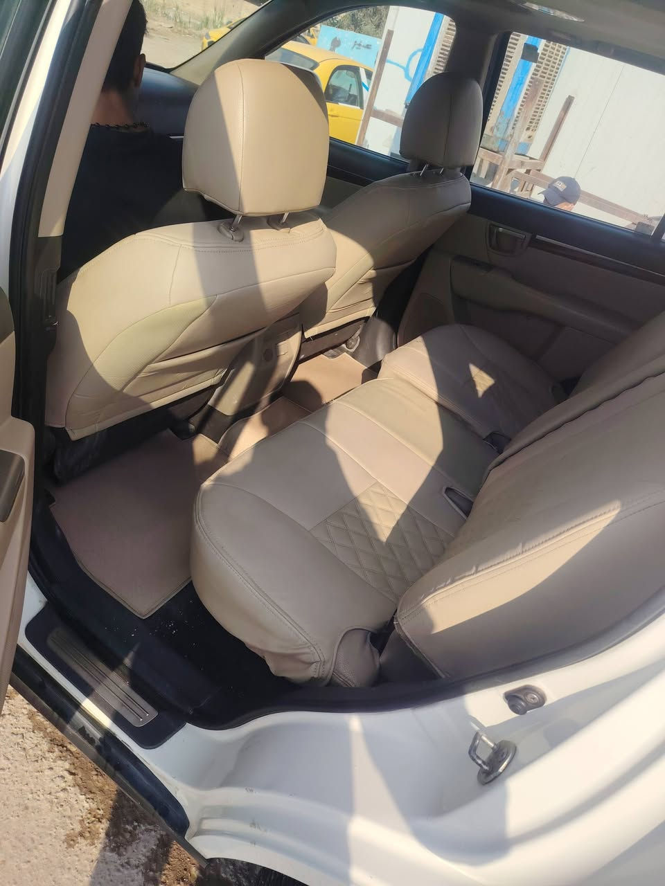 سلام عليكم سنتافي للبيع ٢٠١٠ رقم وسنويه جديد سونار ويه الصور مكان ديالى بعقوبه السعر ١٣٧ بيهة مجال ***********
