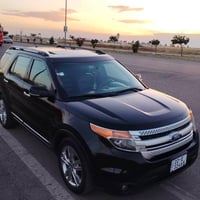 XLT فول • دفع رباعي • ٧ راكب