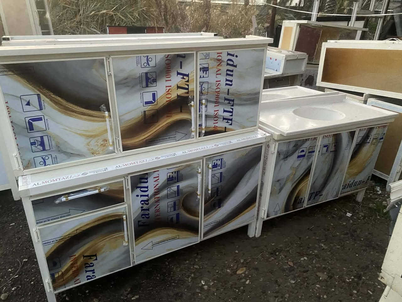 كاونترات جدد مستخدم للبيع والمراوس وبأنسب الاسعار  الاستفسار خاص
***********
