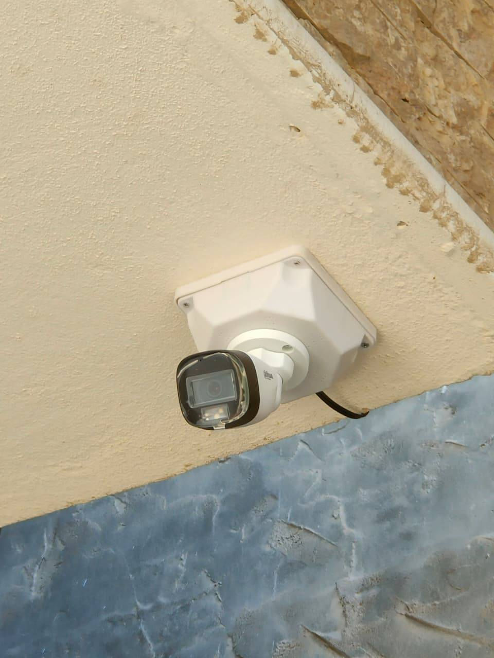 حبايبنا واهلنه اهالي حي الطياره
متوفر تنصيب وصيانة الكامرات 
بأرقى جوده متوفر كادر كامل
وبأسعار تنافسيه ♥
للتواصل ***********
