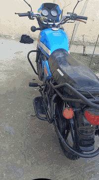 سلام عليكم دايون البيع موديل 22كفاله عامه نتصال على الرقم بية واتساب ***********
