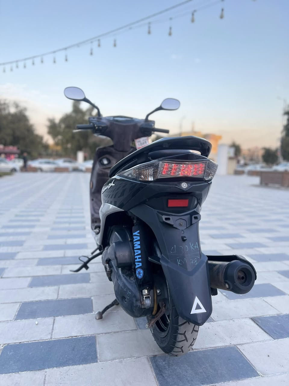 السلام عليكم سكنس لد ياباني
الاصلي
 حديث قبق نفخ نوزل خطين   ستان كهربائي  طلاعات  دراجة مال رمبه جديده لوك مكفوله كفاله عامه مكينه. برغي ممفتوح بيه شلعه معدل فول جيب فيتر وياك وافحص على راحتك يله تاخذها اذ مفتوح بيه برغي تاخذه بلاش قبل اسبوعين منزله من الرمبه. كهربائيات كله شغال  الدراجه  اوراقه بسمي دراجه  جديده مال جناي  السعر (١٢٥٠) وبيه مجال 
وراقه كامله وبسمي 
مكاني بغداد 
 اي استفسار 

***********
