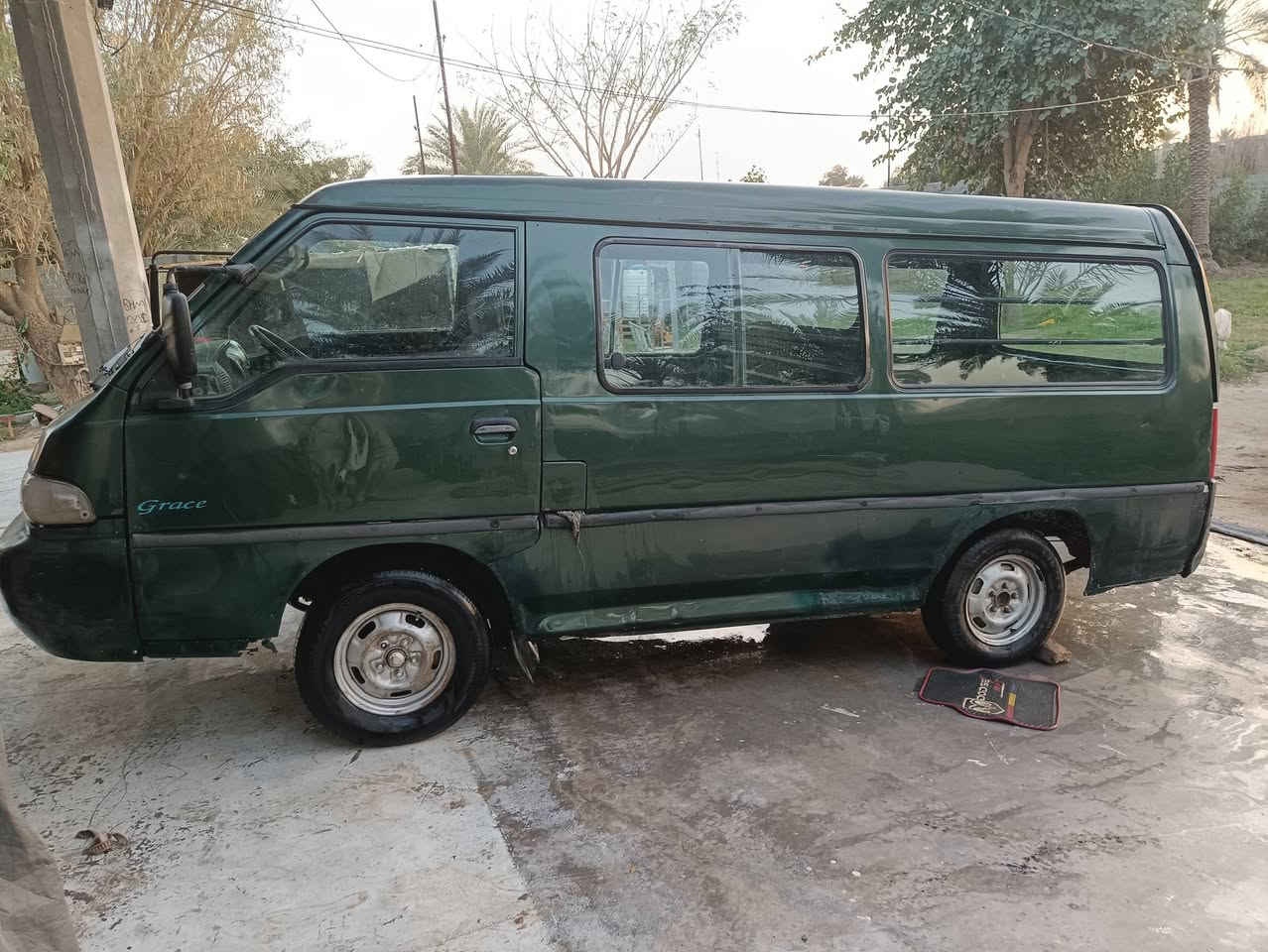 سلام عليكم هوانداي 1998 فأن حمل  كاز 
 رقم بغداد انكليزي دولي سنويه 2030  هزه بعد ماساقطه تحويل ثاني يوم 
 سياره خير من الله كير ومحرك كاز ستاركس بلادي 
كشر بلادي ماكو صبغ بس ضربه باب سلايت ستوته 
كهربائيات كلها شغاله اشاير لايت بك سطاب لايت 
رقم بغداد نكليزي تحويل ثاني يوم حمل سياره خير من كاز بلادي ماتصرف. بدون تنقيص 
حداديه جديده محرك نضيف  ..شواصي نظيفات جدد
السعر... 33...وبيها مجال للطيبين... 
مكاني بابل مشروع المسيب   ***********
