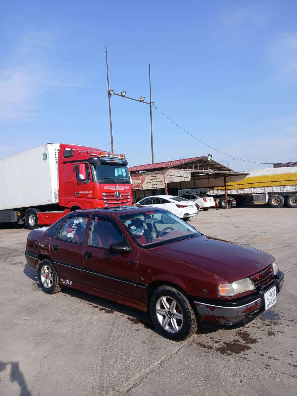 اوبل فيكترا موديل 91 سيلايت  كير عادي  كير محرك شرط تحويل وكاله  مكان سياره سيميل ***********
