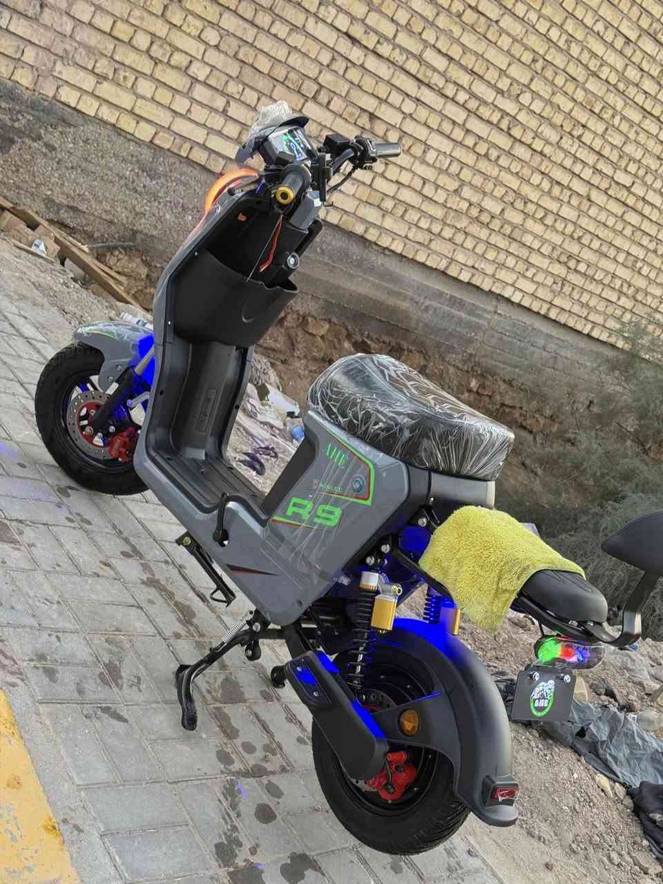 للبيع ب500 ولي الاصلي خمس بطاريات دبل 32 امبير مع كامل ملحقاتهه *********** مكاني سماوه مركز
