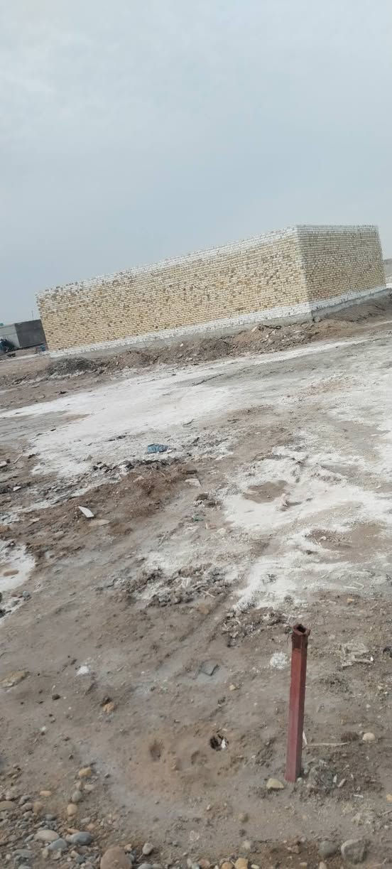 السلام عليكم مره خصه مدير الكروب قطعه 600 مترالعدد 3 قطع كل قطعه 200 متر طابو زراعي سند 25 المتنبي قرب شارع طلال النزال 22 الواجيه 9ونص سعر القطعه 10 ملاين الوحده الاستفسار ***********
