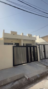 ١٠٠م • صفر • قريب مدرسة