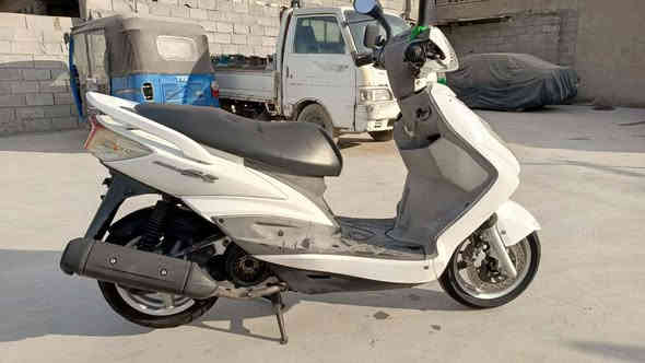 سكنس ياباني قبق نفخ  هيتر بل بدات ستان كهربائي نوزل الدراجه جديده كفاله عامه اوراق اني منزله من الرمبه ماشيه 36الدراجه مكاني بغداد الامين*********** @المسؤال وافق هاي صار ثاني مره متوافق
