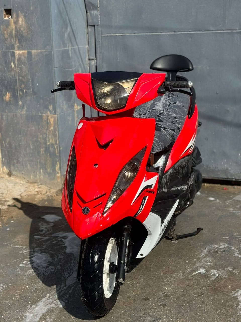 سلام عليكم شباب دراجه جتي ار مال رمبه صار شهر من نازله مكفوله كفاله عامه عنوان بغداد الشعب شارع صحه السعر مليون ٣٠٠ بيه مجال الاتصال ***********
