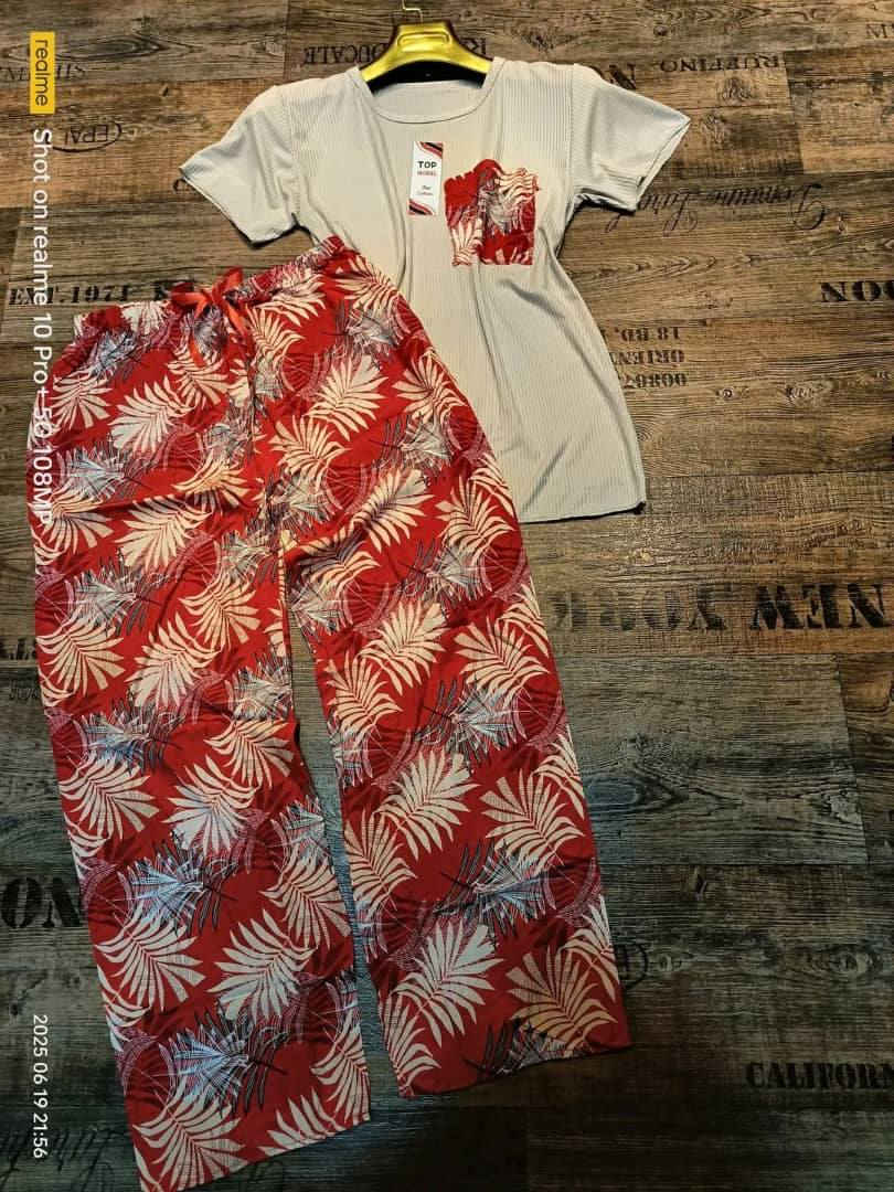 بجامة تريكو لاكوت سروال فيبران 
السعرر70الف جملة سيري 6حبات 
لطاي ستوندار تلبس حتان 42
التوصيل متوفر ل 69وولاية


**إذا كنت صاحب هذا الإعلان وتريد حذفه لأي سبب، رجاءا أرسل رسالة إلى الدعم الفني**