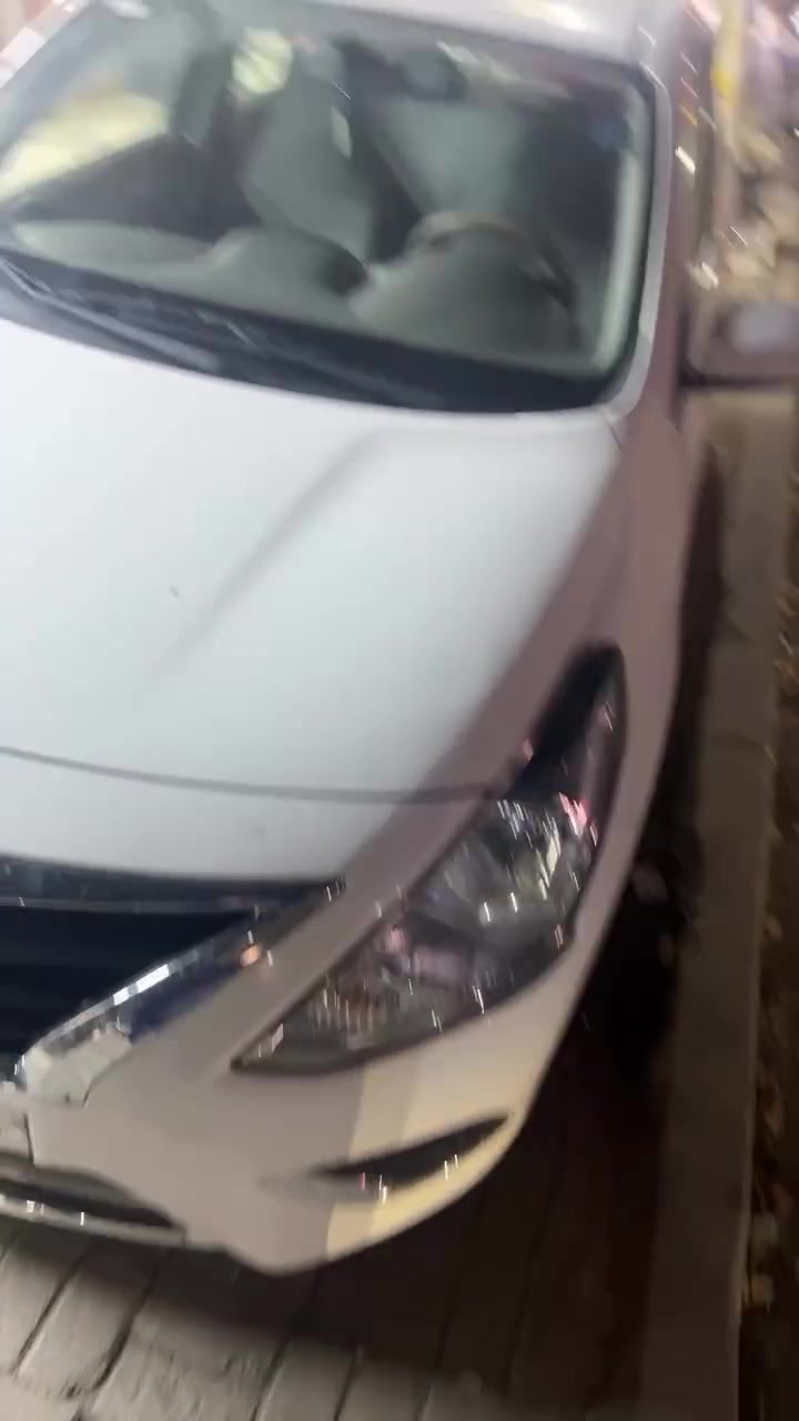 سني موديل ٢٤ 
بغداد باسمي
كفاله عامه 
تبريد قطعتين 
جام كهربائي 
شاشه كامرا 
تحكم ستيرين جهتين 
دوشمه  عامه 
ماشيه ٣١ الف 
لاستفسار ***********
