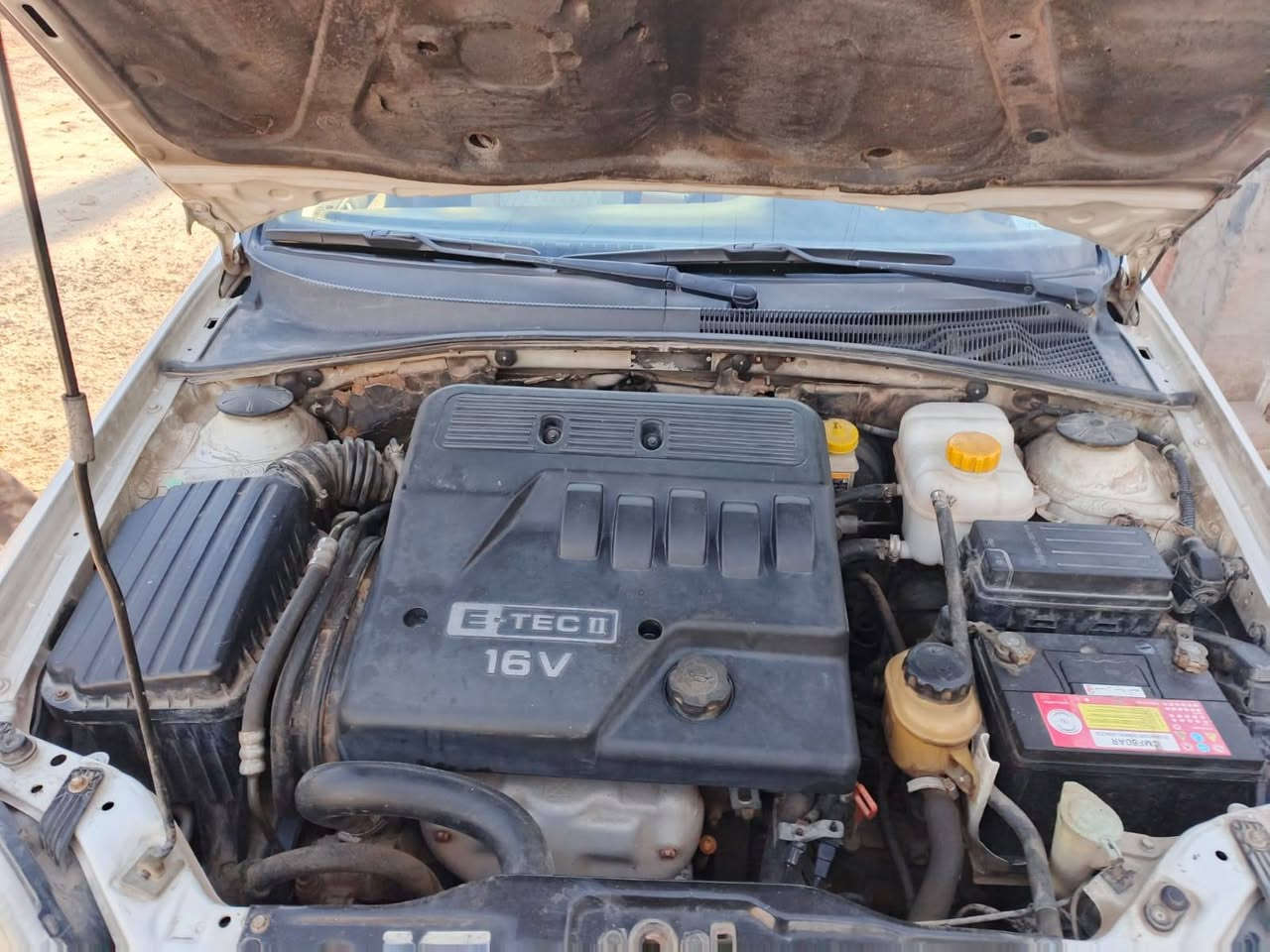 سلام عليكم وابترا للبيع شركة للعامه 20011 رقم بغداد مشروع وطني سياره حلوه وخير من الله محرك وكير مكفولات تخم تاير صدر إمامي وخلفي جديد تبريد وتتدفئه شغال مكفله من ضربه وتبديل  سعر 73 وبيهه مجال عنوان بغداد جميلة   استفسار ***********
