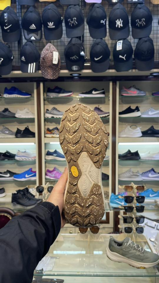 HOKA GORE-TEX 🔥

بالة اوربية اورجينال 💯

القياس:  ٤٢،٥

طول:  ٢٧،٥

توصيل السعر راسلني خاص 📩


**إذا كنت صاحب هذا الإعلان وتريد حذفه لأي سبب، رجاءا أرسل رسالة إلى الدعم الفني**