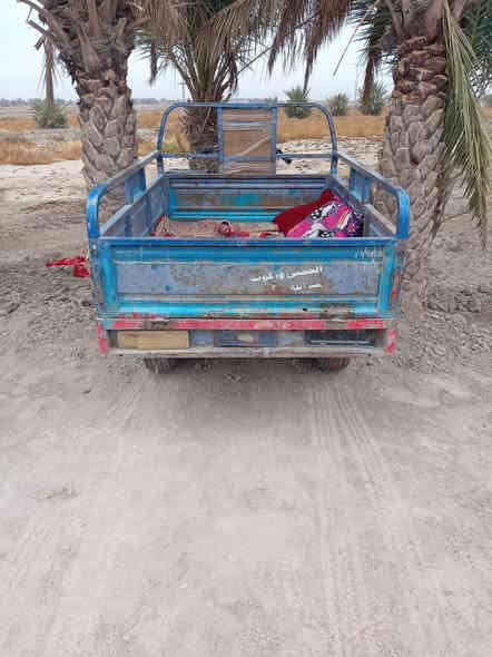 سلام عليكم ستوته للبيع 18 شاصي  شرط اكسن شرط  محرك مبدل بس بيتسم  سلف هندر توير حجم 13 سعر اب 950 اوبيه مجال  المكان السماوه بل وركاء.. ***********
