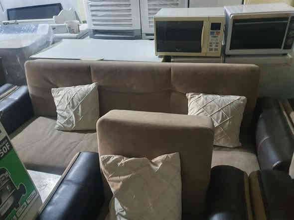 تخم تركي سيسم ١٠ نفر السعر ٢٥٠ الف
***********
***********
