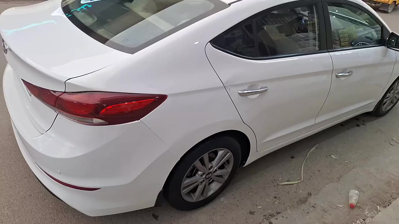 السلام عليكم النتر للبيع موديل ٢٠١٧ خليجي محرك ٢٠٠٠ فول عدا البصمه العنوان الشعله تليفون ***********
السعر ١٢٨ كلشي واضح يمك واهلا وسهلا
