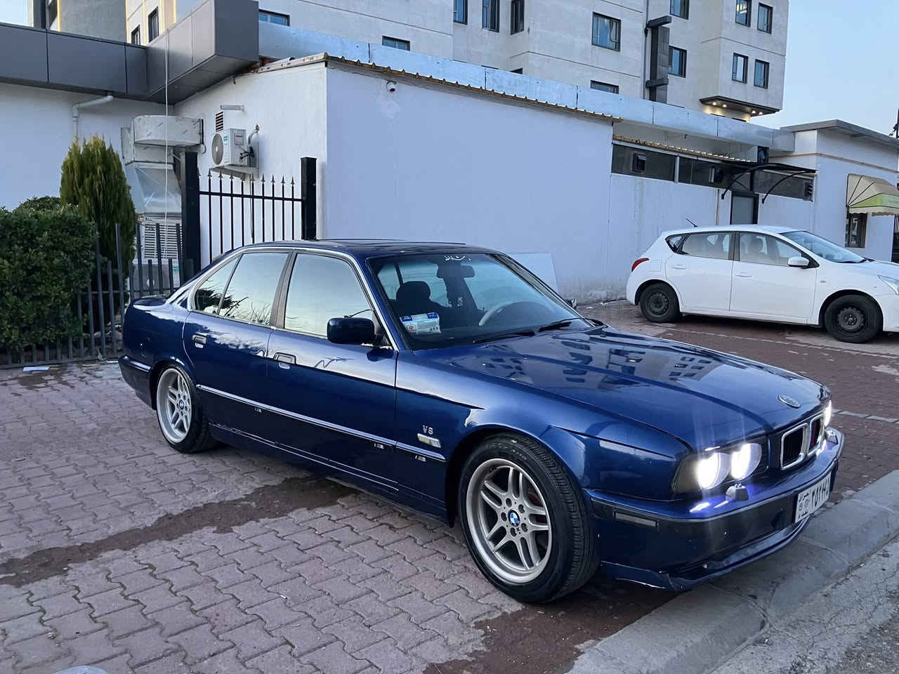 ماشاءالله ماشالله 🫀
سڵاو  525   BMW 🇩🇪١٩٩٥
گێر عادی
سلاید
دوو جام کارەبا
دەبڵ ئێرباگ
ڕەنگ نیلی تێر
لایت ئەڵقە و زینۆن
 پێشی M 
دوای M
چوار تایەی تازە M
 مەکینە  ٢٠ مەرغوب 
گێڕ و مەکینەی تازەیە بە شەرت
موس براوە بەشەرت
ئاڕمێکی سلێمانی لەگەڵە 
ناو سەیارە زۆۆر جوانە 
و مەکینەی زۆۆر بەهەڵمەتە. ماشالله 
بۆ نرخ چات  ***********
