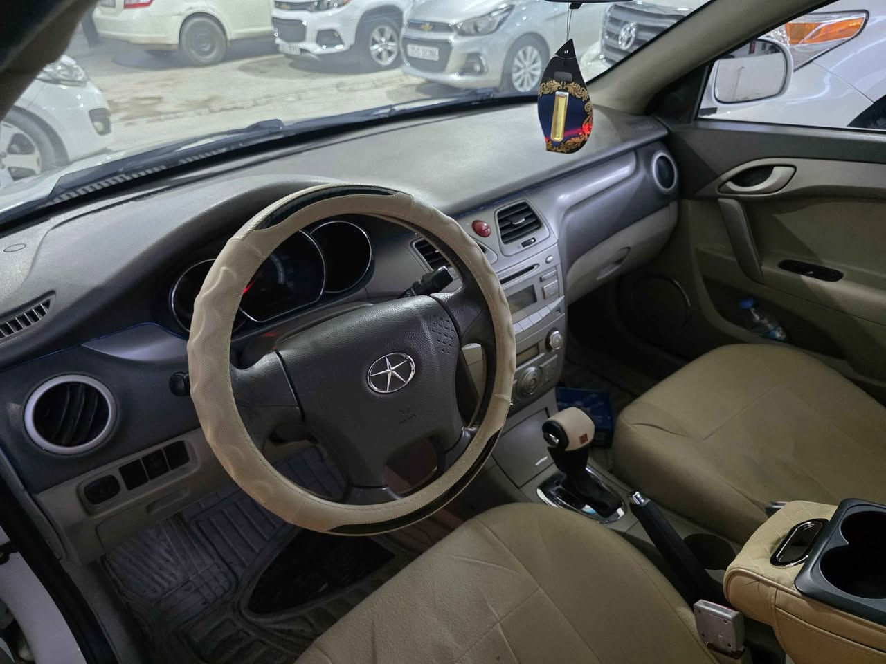 جاک 2014 بی بویاخ 
گیڕ مەکینە بەشەرت نەکراوەتەوە
ناو زەرد فول مواصفات
بویاخ و ساردی نیە کرانەوەی نیە لەسەر دەقی شەریکە ماوە سعری 73 گەڵاو مەجالیکی کەم
*********** السليمانية, العراق
