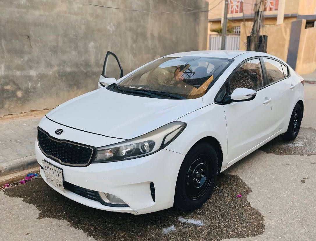 السلام عليكم سيراتو  2017 خليجي للبيع رقم اربيل كفاله عامه مكاني نجف مشخاب الاستفسار ***********//***********
