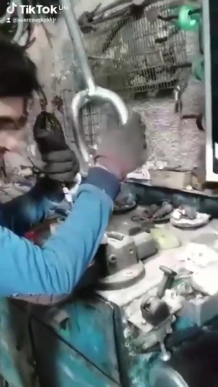 تم بفضل الله تجهيز دعسه فرام وتعديل على الجهاز قبل التركيب بيد أصغر عنصر من ورشه الصقور 
تواصل واتساب 🟢 
0932509965✔️
963932509965+📞


**إذا كنت صاحب هذا الإعلان وتريد حذفه لأي سبب، رجاءا أرسل رسالة إلى الدعم الفني**