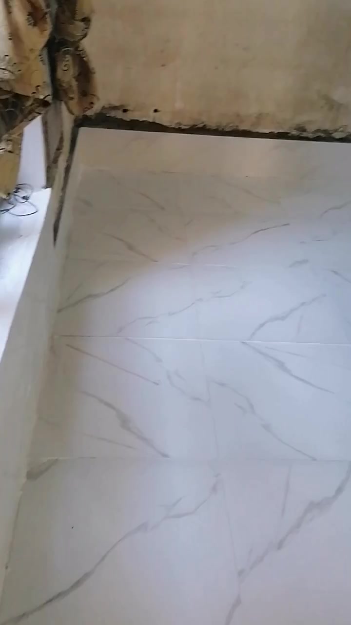 شغل سيراميك نشتغل داخل قضاء قرتبه وخارج شغل درجة اولى *********** وتساب موجود ...
