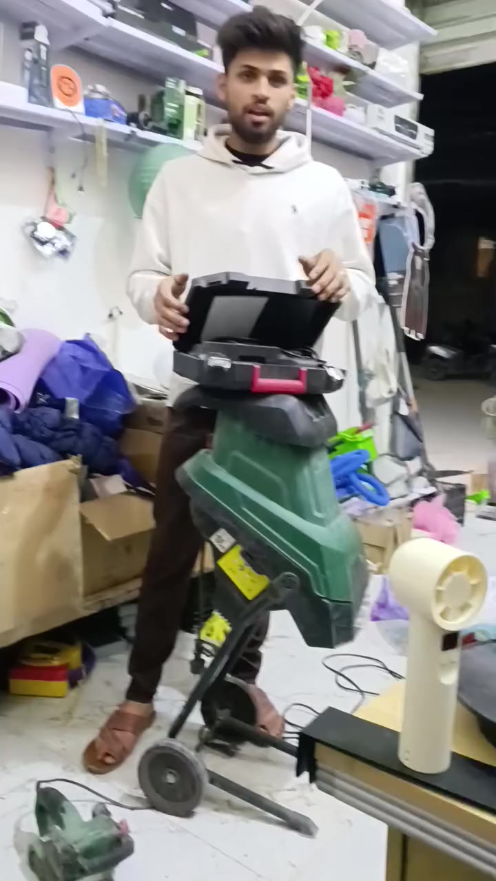 الرفاعي قرب مولدت بيت ابو عجيله 
للحجز و التوصيل داجل الرفاعي ***********
