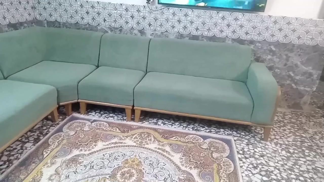 تخم ايطالي للبيع الاتصال ***********
