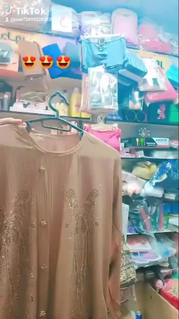 كوزمتك كلوو كوين عنوانا بغداد الشعب حي البساتين شارع الضباط مقابل اسواق زيتونه بصف مخللات البديع @إشارة 

 كوزمتك كلو كوين  _ kalo Gueen 

 عطور لوريس


**إذا كنت صاحب هذا الإعلان وتريد حذفه لأي سبب، رجاءا أرسل رسالة إلى الدعم الفني**