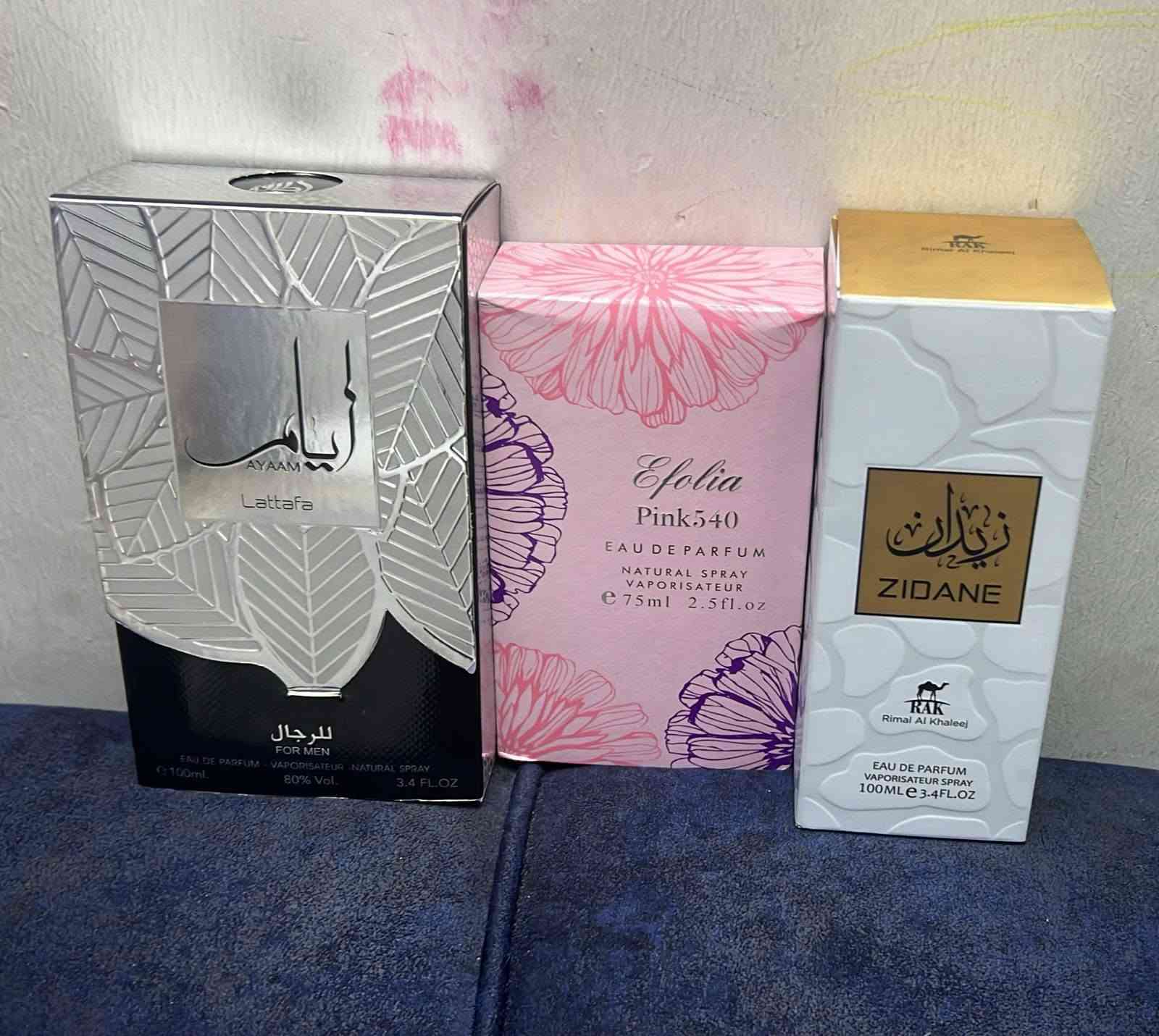 السلام عليكم عطور أصلي  أصلي أسعار  مناسبه😍😍😍


**إذا كنت صاحب هذا الإعلان وتريد حذفه لأي سبب، رجاءا أرسل رسالة إلى الدعم الفني**