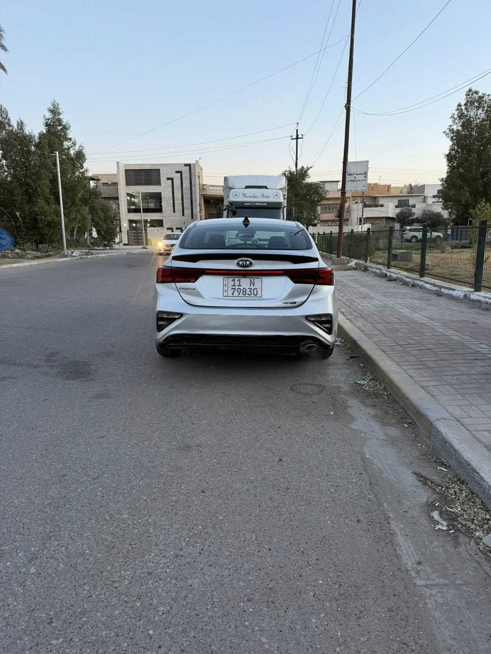 السلام عليكم
فورتي موديل 2019 وارد امريكي رقم بغداد انكليزي سيارة جديدة بمعنى الكلمة ماشية  12 الف ميل مكينة دوش حادثهة دعامية خلفية فقط مكاني الغزالية سعر 147 
رقم ***********
***********
