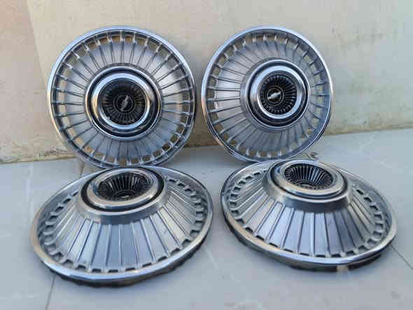 سلام عليكم 

تحويره كورلا ويل سلبرتي كامل وجديد
كبات موستنك شاخه اصليه 
كبات اولدز شاخه علي الحداد 
كبات 63 حلوات 
ويل سني يكعد عليه كب
 
. لتواصل دايركت او واتس اب 

***********
