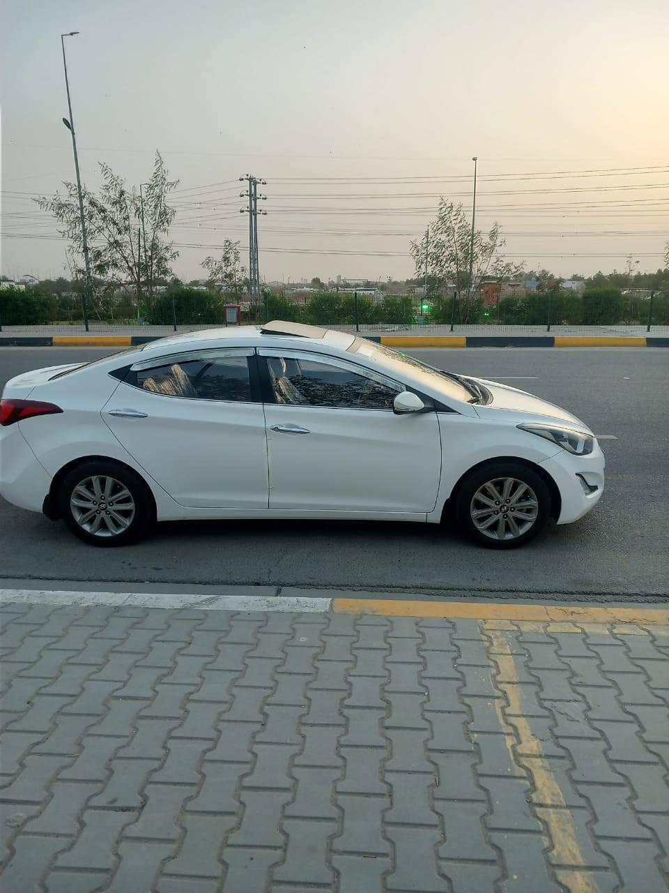 سلام عليكم سياره انتره موديل 15 كفاله عامه مكينه 800 كربلاء ***********
