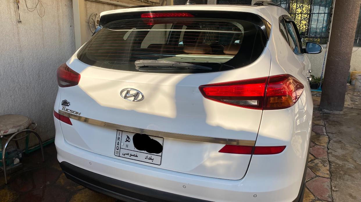 🔥 للبيع توسان 2019 | محرك 2000 🔥

🚗 المحرك والأداء
• محرك 4 سلندر 2000cc
• أوتوماتيك
• عزم قوي ومناسب للسفر والاستخدام اليومي
• اقتصادي بالبنزين وناعم بالطريق

✨ المواصفات والفخامة
• سيارة خليجية 🇬🇨
• فول مواصفات
• سقف بانوراما
• بصمة تشغيل ودخول
• شاشة لمس (CarPlay)
• تحكمات ستيرن
• كشنات كهرباء
• مكيف قوي
• نظام صوتي ممتاز
• مرايات كهرباء
• نوافذ كهرباء
• 5 عدسات
• حساسات أمامية وخلفية
. كامره اماميه خلفيه
🧼 الحالة
• داخل نضيف
• خارج فقط رصعتين

💰 السعر: 215$

📍 العنوان: بغداد، الدورة
📞 للاتصال: ***********
