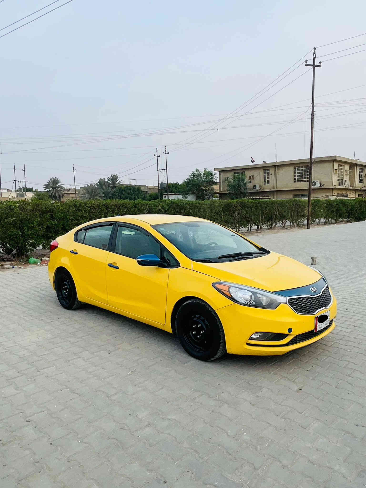 سلام عليكم كيا فورتي 2015 وارد أمريكي حادث جاملغ امامي فقط بدون دواخل الغود شواصي حوض تكم مكفولات اليبل واحد عده حادثه صبغ اوله ما معيوده
  شرط الفحص وين ما يعجبك 
محرك1800دوش مرغوب على وضع شركة ما مفتوح كير على وضع شركة مكفولات ماشيه فقط mi138 
تبريد شغال ثلج + تخم تاير ويل جديد 
صدر امامي و الخلفي جديد حداديه فوللل
نص فول
فول تحكمات استرين
كأمره رجوع R
نظام قياده ذاتي
مانع زلاق
تقليل وقود 
شاير بلمري
نظام ايكو 
محرك1800دوش 
باقي بيه مواصفات هواي العنوان بغداد السعر( 115 بيه مجال البسيط شراي
رقم هاتف ***********
