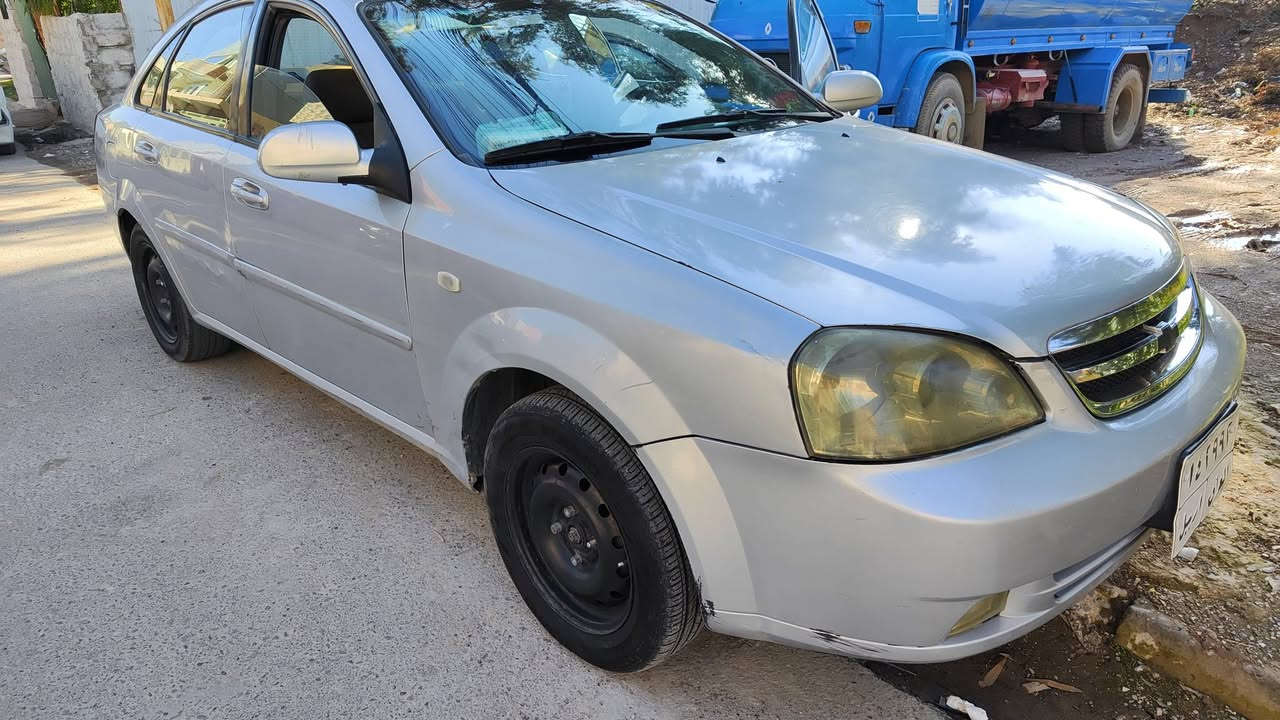 السلام عليكم
اوبترا سلفر اوتوماتيك موديل 8 رقم اربيل 
3 قطع بدون دواخل / محرك وكير شرط مكان سيارة موصل ايسر 
السعر 72 وبيها مجال للطيبين 
استفسار ***********
