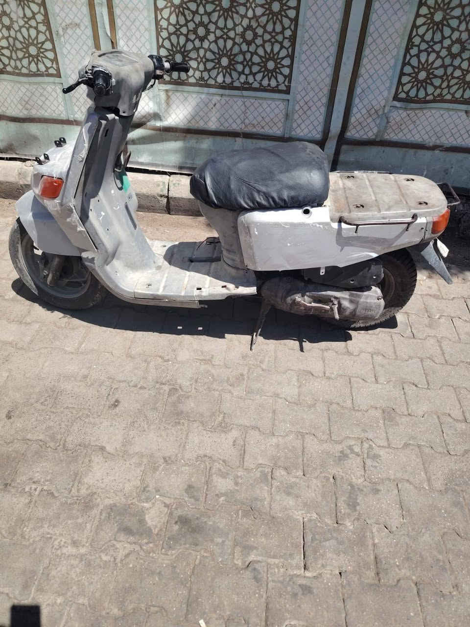السلام عليكم دراجه 60 بيكم السعر 300 محرك جديد دراجه شغاله نضيفه للاستفسار اتصل عليه ‏‪***********‬‏
