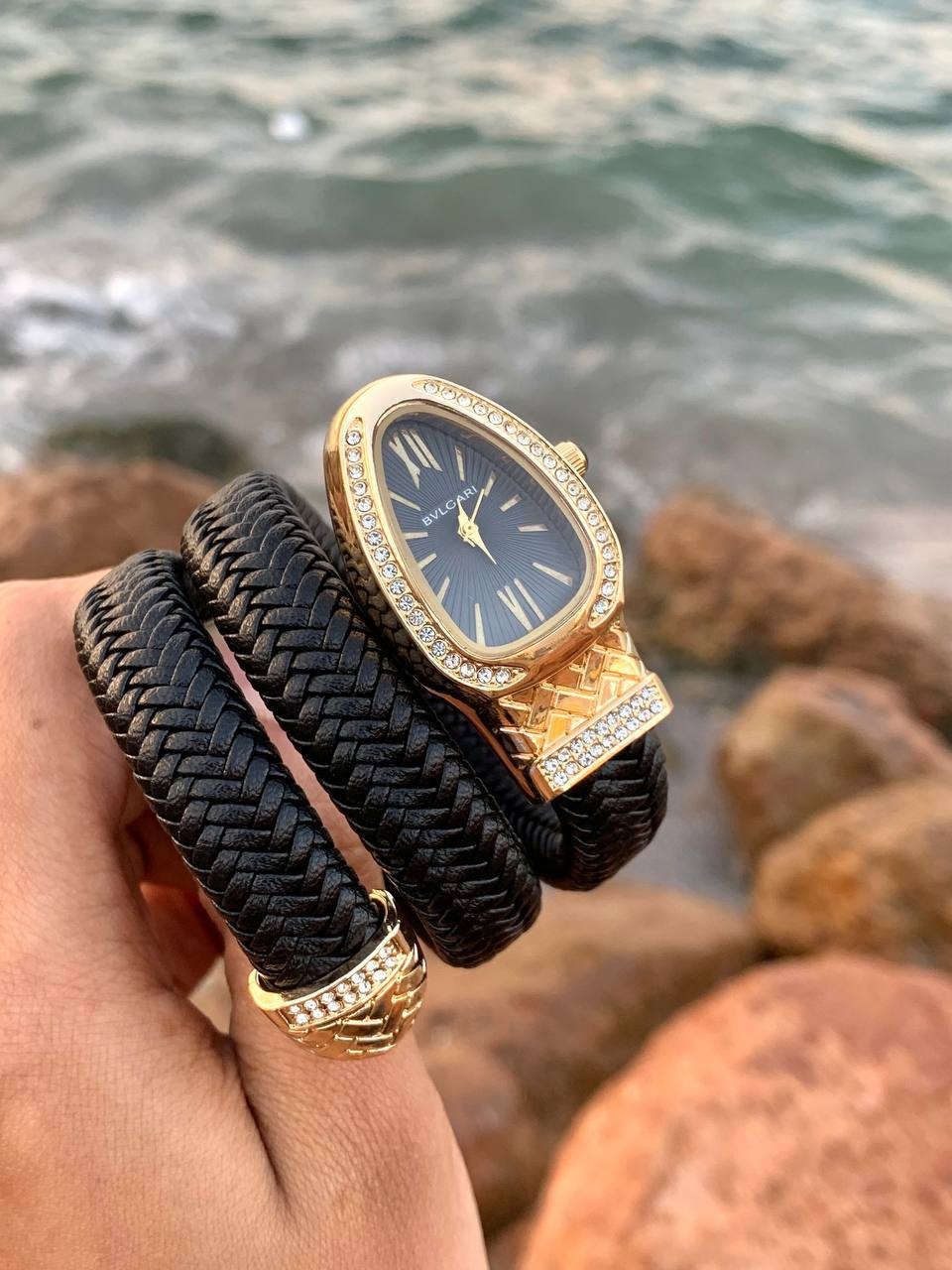 ⌚✨ الأناقة تبدأ من التفاصيل…

لو بتدور على ساعة تجمع بين الفخامة والبساطة، ساعة ARVON هتكون اختيارك المثالي.
تصميم مميز وسوار جلد مضفور يعطيك إطلالة مختلفة في كل وقت.

⭐ المميزات:
✔ تصميم أنيق يلفت الانتباه
✔ سوار جلد مضفور مريح وأنيق
✔ مناسبة لكل الإطلالات (كاجوال أو خروج)
✔ هدية مثالية لأي شخص مميز

🎨 الألوان المتوفرة:
💚 أخضر
💗 بينك
🖤 أسود

🎁 هدية مجانية مع كل ساعة

💰 السعر:290$

📩 للطلب ابعتلنا رسالة الآن
واكتب في الكومنت: أنهي لون عجبك أكتر؟


**إذا كنت صاحب هذا الإعلان وتريد حذفه لأي سبب، رجاءا أرسل رسالة إلى الدعم الفني**