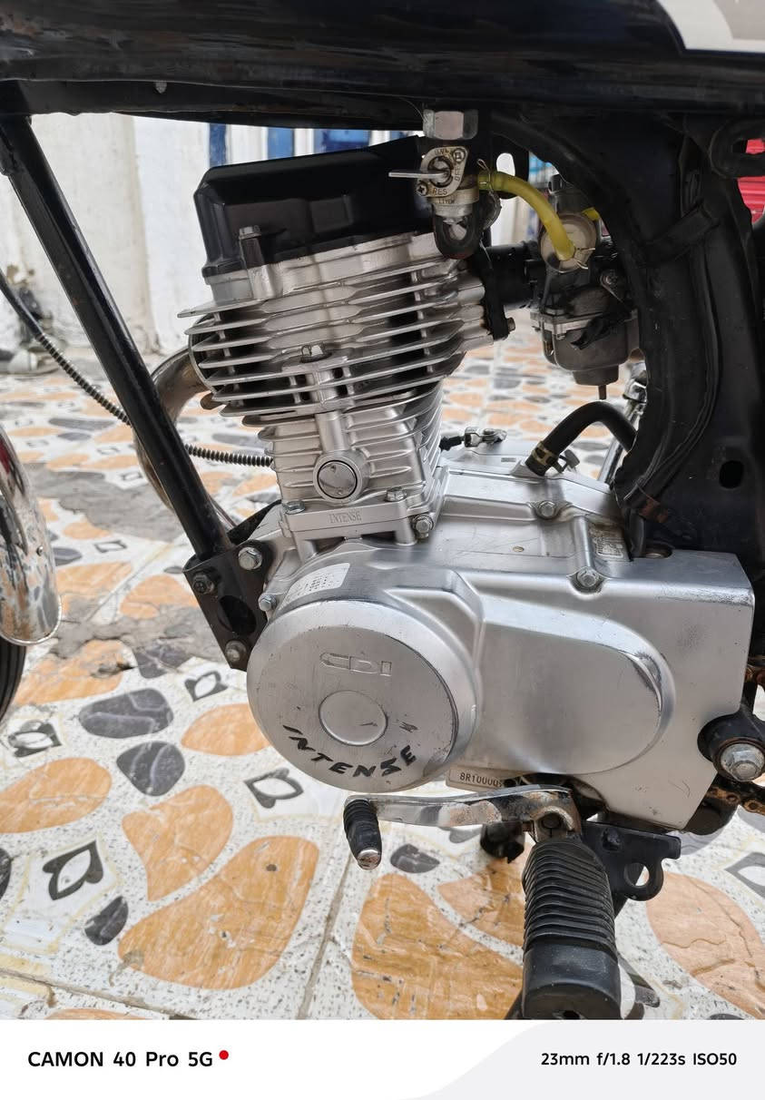 دراجه البيع بدون  سعر 600 وبيه مجال لشراي هاذه رقمي ***********
