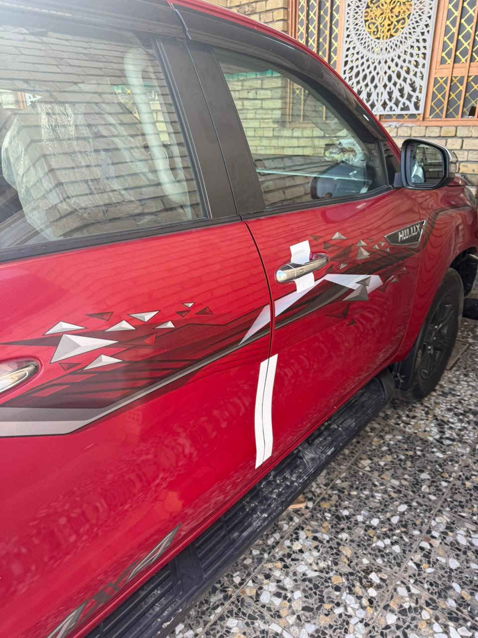 هايلوس 2022 سعودي 
فول موصفات 
السونار مرفق بــمنشور 
السياره جديدة 
ماشيه 42 فقط
رقم شمالي تحويل ثاني يوم
الرقم ***********
العنوان بغداد
