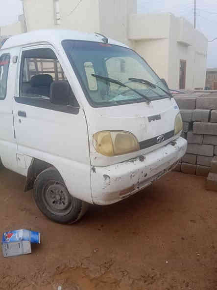 السلام عليكم
هيفا قماره وربع
محرك بيه بدايه صرف 
شاصي كير شرط 
السعر 16وبيها مجال 
العنوان قريه شكرا 
رقم الموبايل ***********
