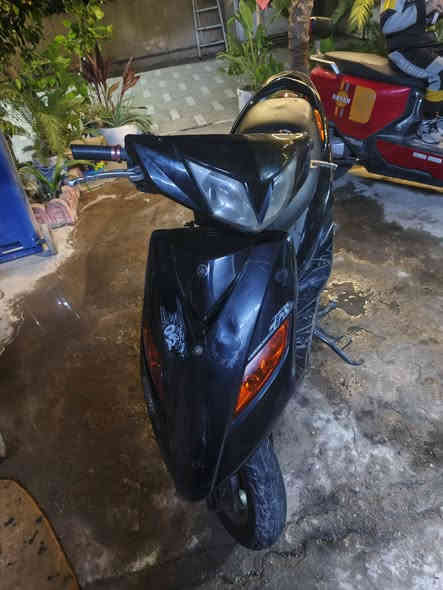 للبيع ثعلب مكينه ممفتوحه كهربأيات كله شغال دبل خلفي رياضي يدات رياضي مكينه مكفولة لا صوت ولا تبخير مكاني كاظميه 
***********
سعر 650 وبيها مجال
