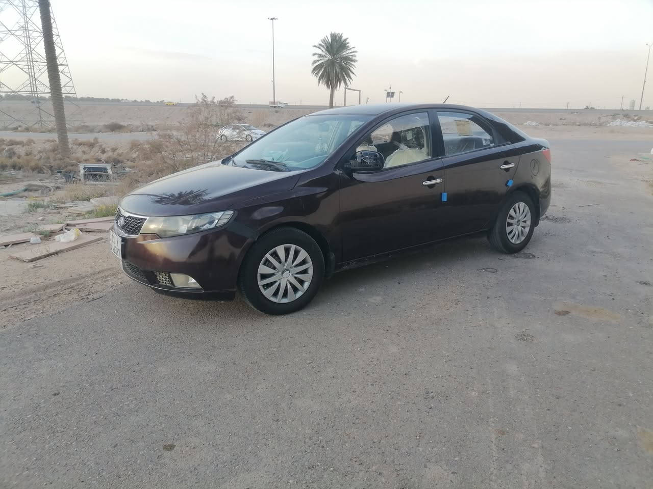 سلام عليكم
كيه سيراتو موديل ٢٠١٢ خليجي ١٦٠٠
، كير 6نمر ممتاز.
، مكينه ١٦٠٠ ممتاز،
، شاشه،
،كامره 
صدر امامي وخلفي ممتاز
، تخم تاير جديد
، داخل اسود وكريمي
، عبوه فيت بم جد
، سياره بسمي رقم وهزه جديد
لاستفسار ***********. سعرها ٩٥
ملاحضه باب مصبوغ فقط لاتبديل ولاشي شخوط ورشيته وعندي سونر
