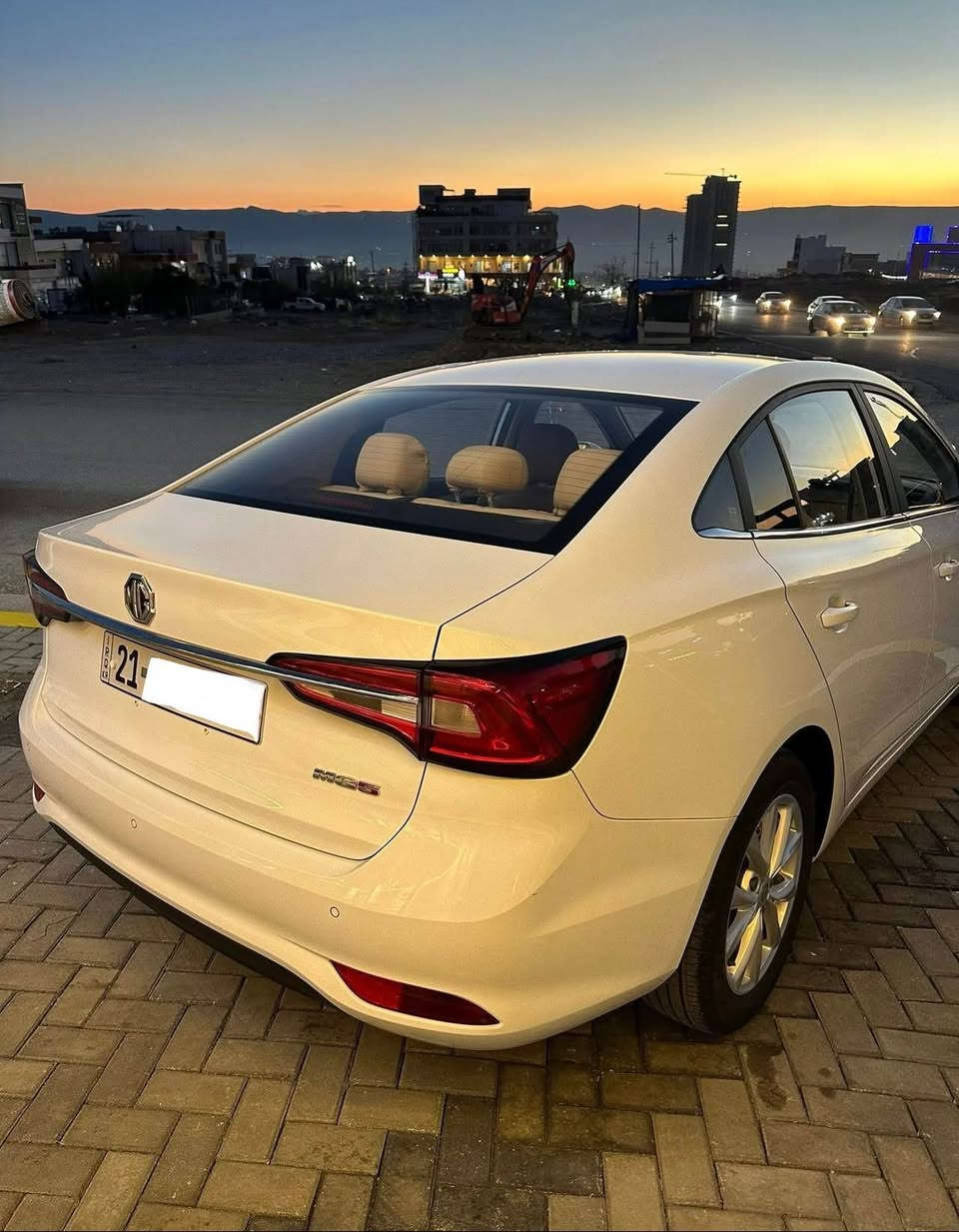 Mg 5 
2025 
 Hichy nia 
29 km 
*********** Singapore
