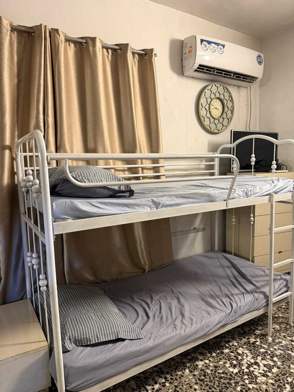 غراض مستعملة للبيع للاستفسار خاص


**إذا كنت صاحب هذا الإعلان وتريد حذفه لأي سبب، رجاءا أرسل رسالة إلى الدعم الفني**