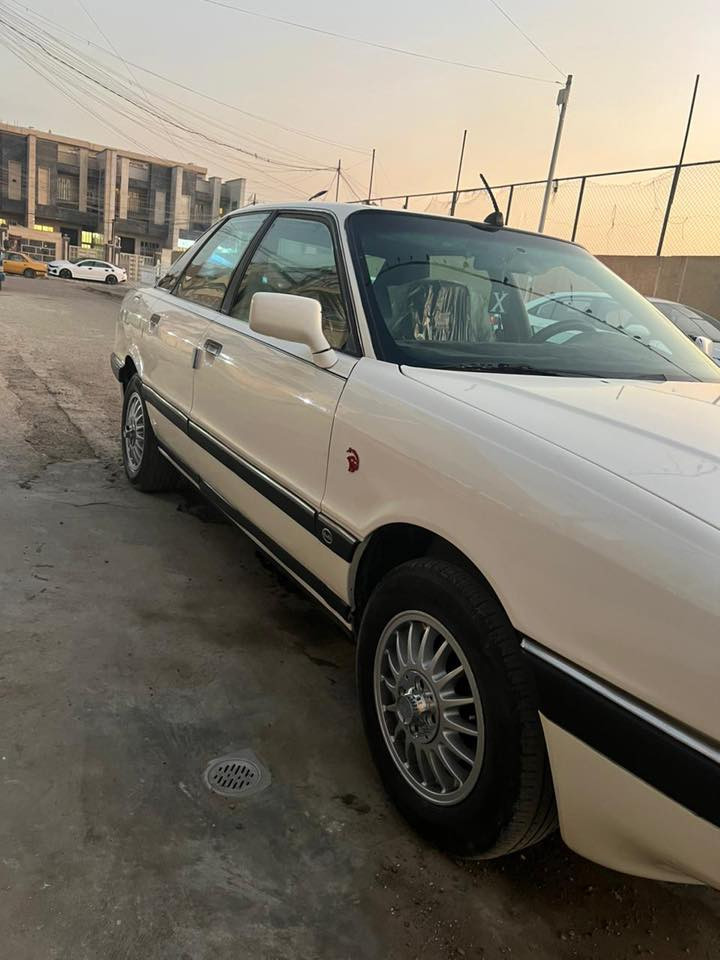 السلام عليكم اودي موديل 1987 كير عادي مكينة1800 محورة سيارة نظيفة بأسمي رقم كركوك انكليزي وسنوية جديدة ل2028 هزة جديدة سيارة اي نقص مابيها مصبوغة عام لجمالية سعر 33وبيها مجال مكان السيارة بغداد شراي يتصل او مراسلة واتساب غير متواجد ع فيس ***********
