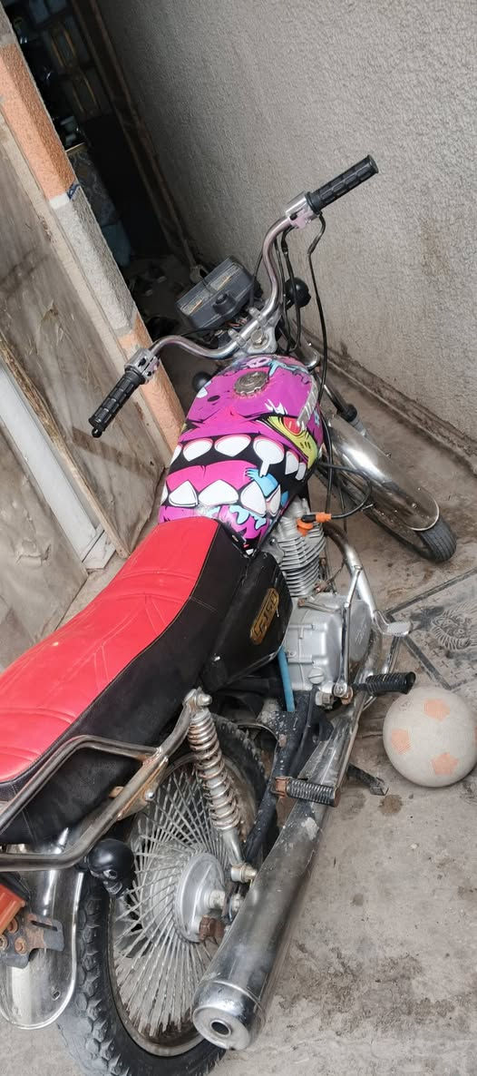 سلام عليكم دراجة نامة شلامجة4كيرموديل19كفالةدراجةنكرة وين ميعجبك مكان الحسينية رقم***********ط
